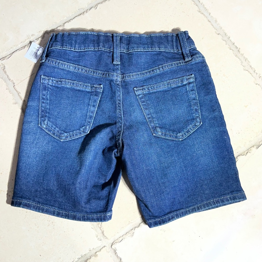 Old Navy Boys Size 7 Above Knee Stretch Ripped Denim Jeans Shorts Dark Wash - Picture 7 of 7